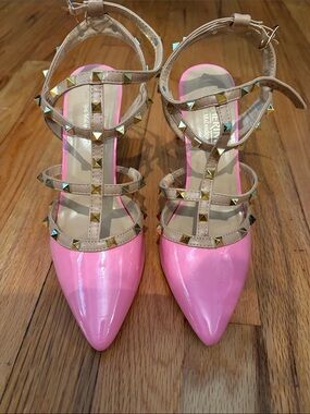 Catherine Malandrino Pink Patent Pointed-Toe Studded T-Strap Pumps